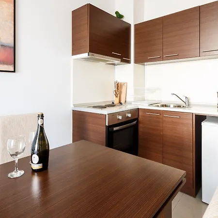 New Line Village Daire *