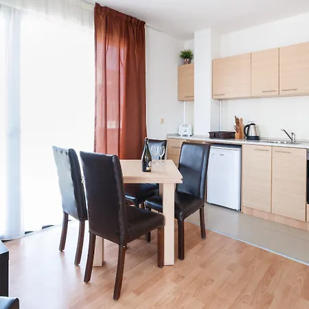 Apartamento New Line Village Sunny Beach
