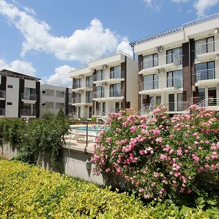 New Line Village * Sunny Beach