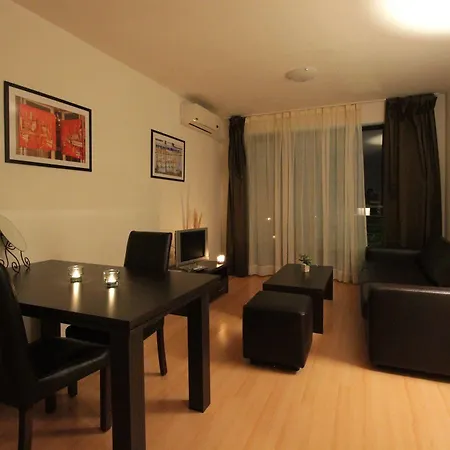 New Line Village Apartament Sunny Beach