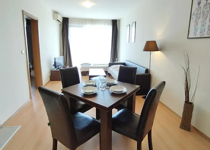 New Line Village Apartman *