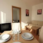 Apartmán New Line Village *
