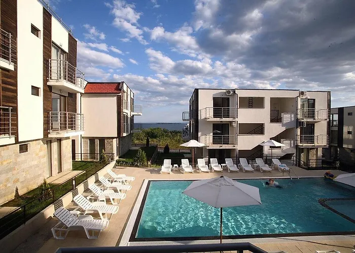 New Line Village * Slantchev Briag